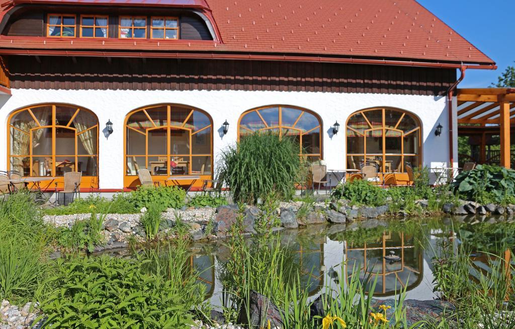 Hotel Garni Huegellandhof Neuhaus am Klausenbach Exterior foto