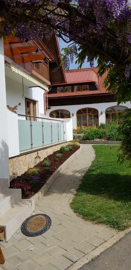 Hotel Garni Huegellandhof Neuhaus am Klausenbach Exterior foto